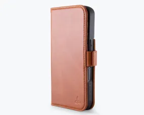 Apple iPhone 16 - Metro Leather Wallet Case