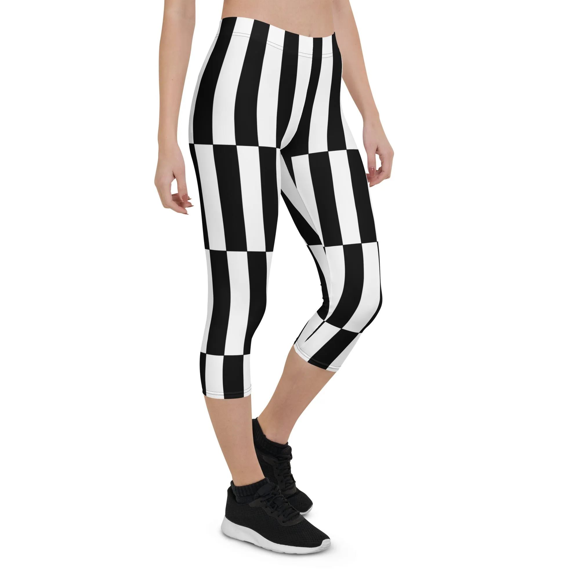 Black and White Optical Illusion Capris