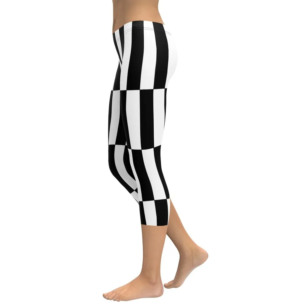 Black and White Optical Illusion Capris