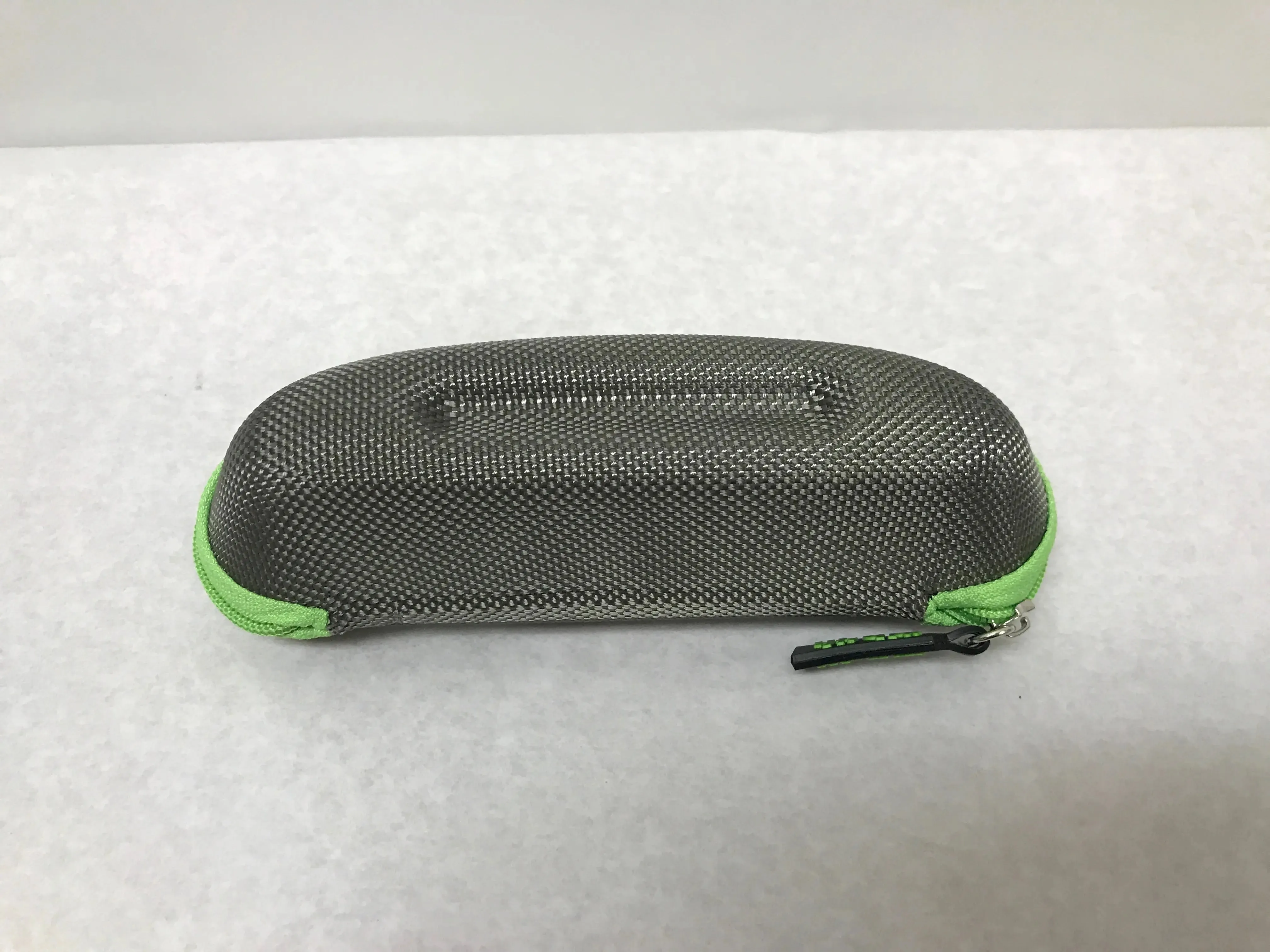 DB 4K Gray and Green Eyeglasses Hard Case | KMOPT-86