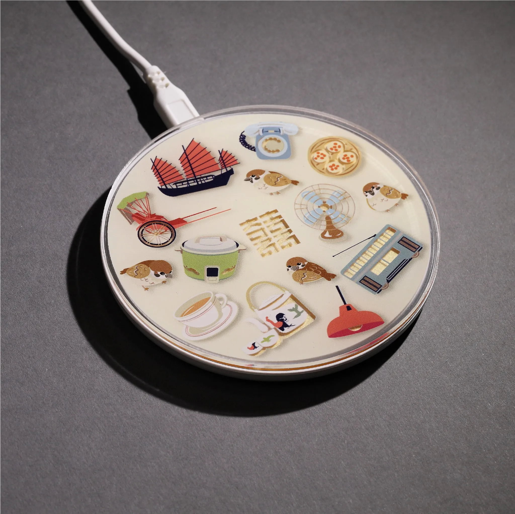 Hong Kong Nostalgia Wireless Charger By FingerART