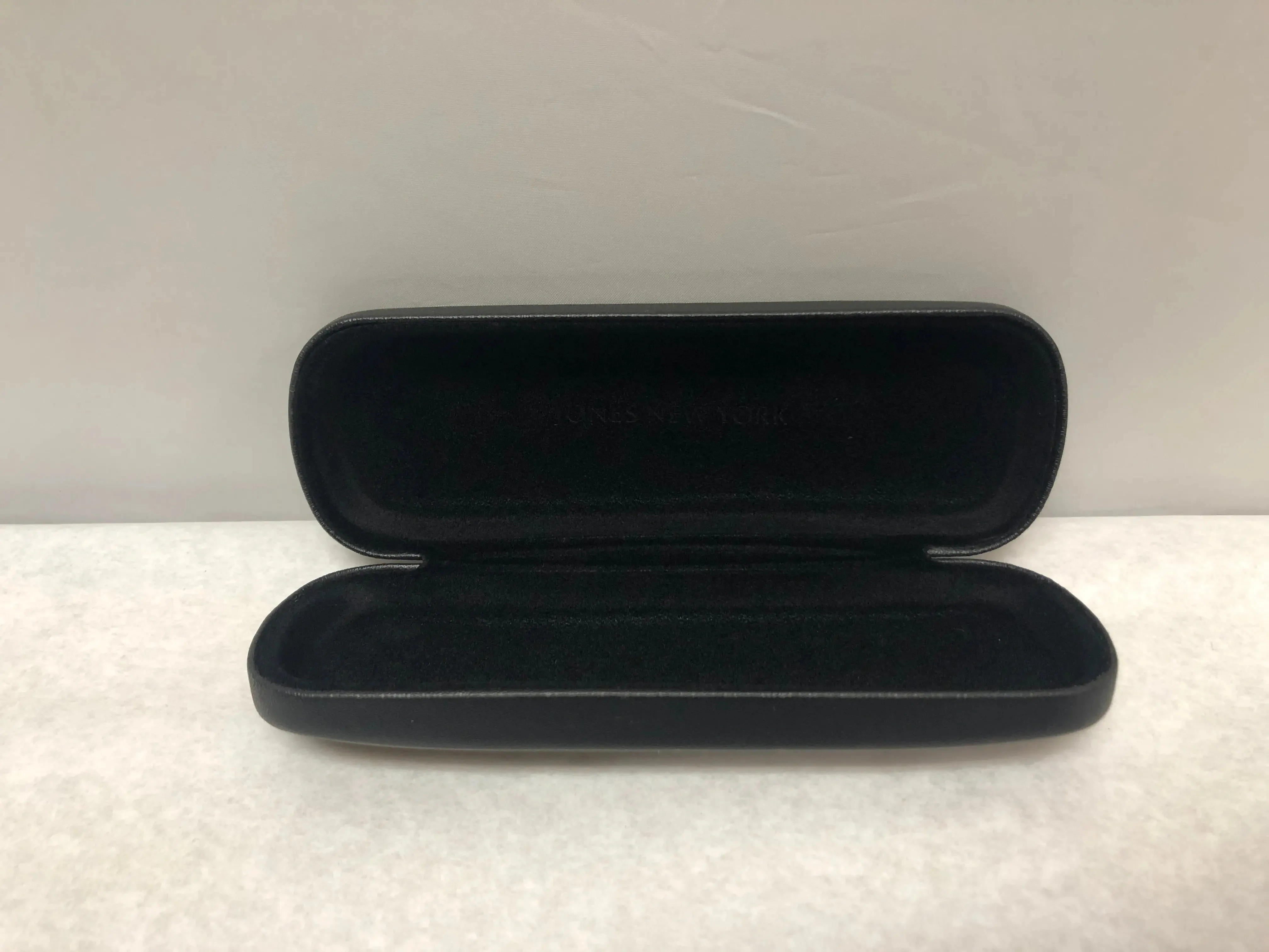 Jones New York Black Small Font Optical Eyeglasses Hard Case | KMOPT-19