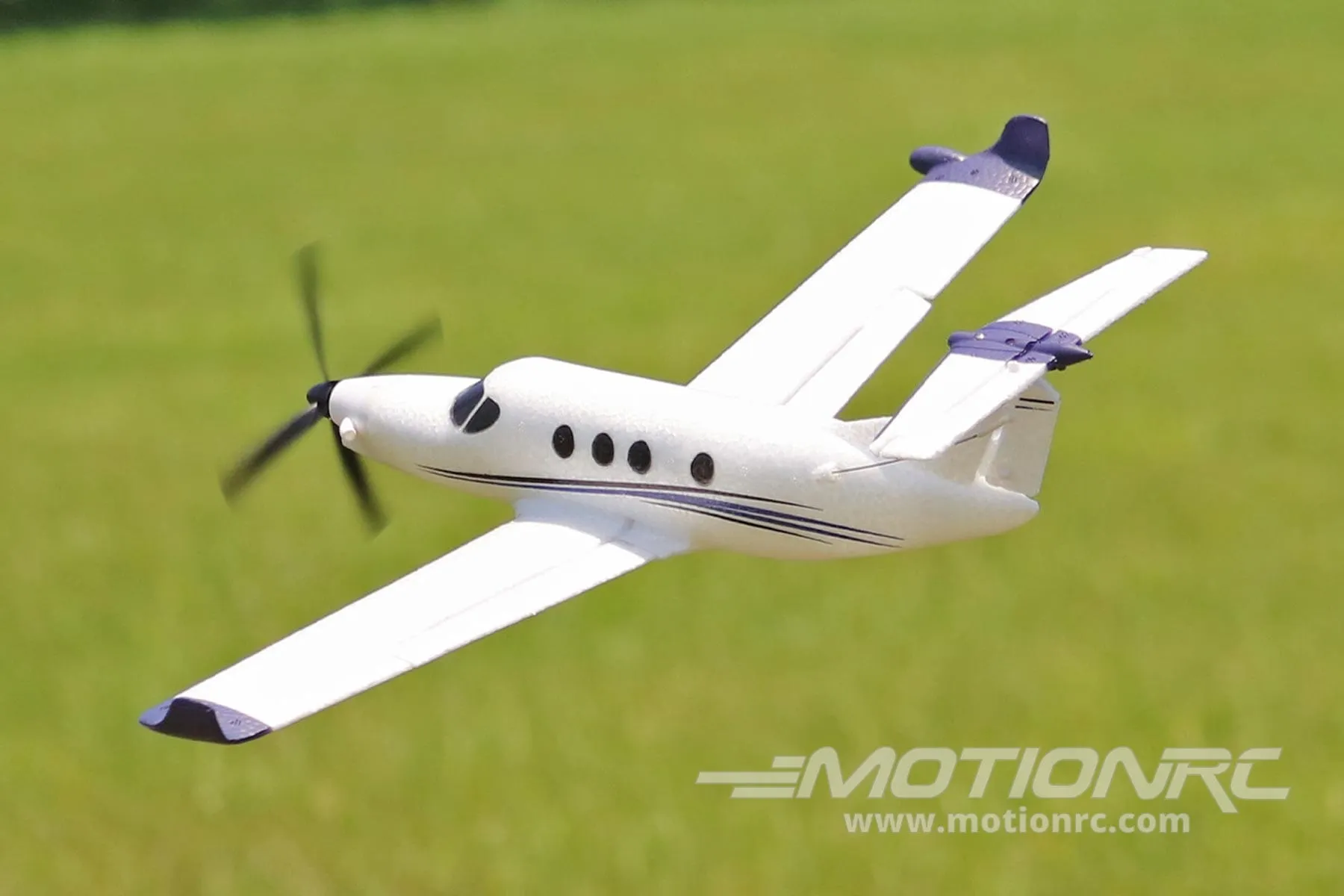 Skynetic Model 220 EPP with Gyro 450mm (17.7") Wingspan - FTR