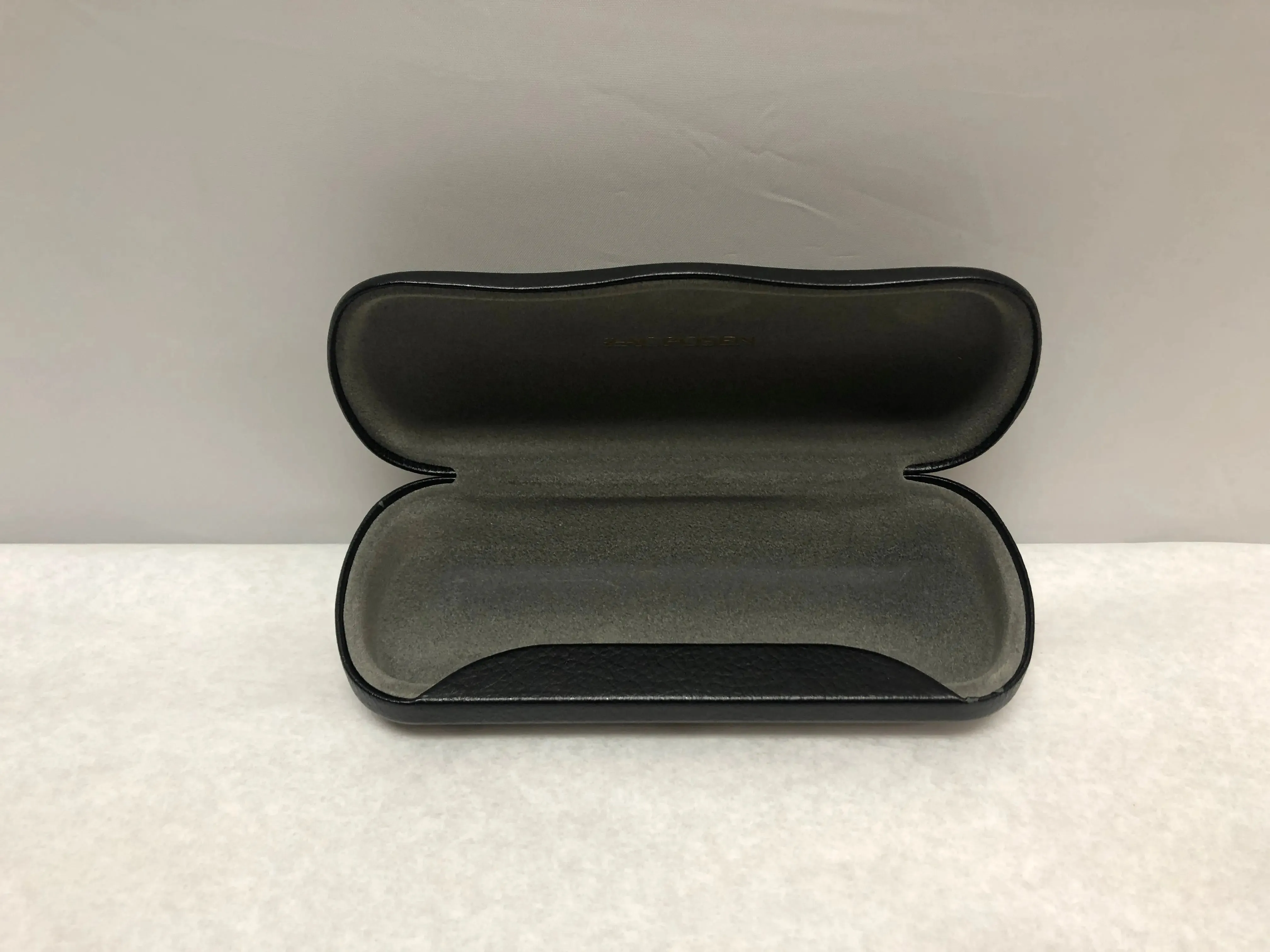 Zac Posen Black Optical Eyeglasses Hard Case | KMOPT-24